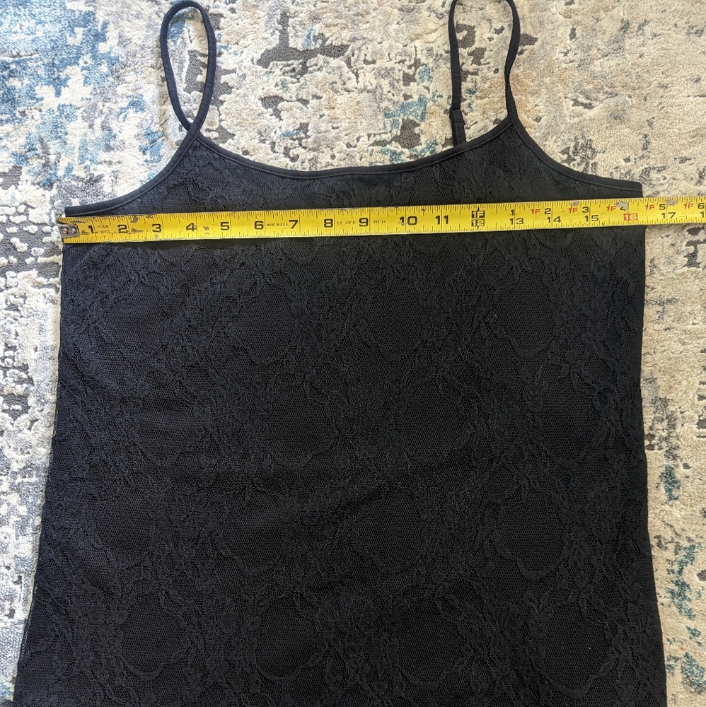 The Loft - Black adjustable strap tank top